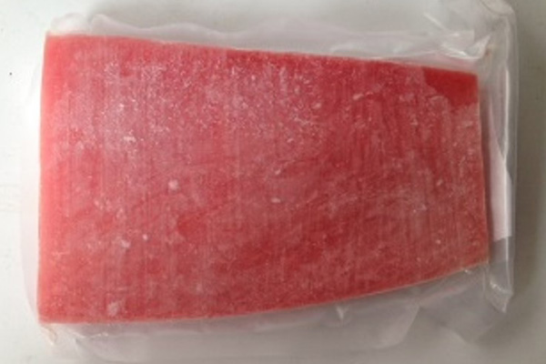 Frozen TUNA saku　AAA